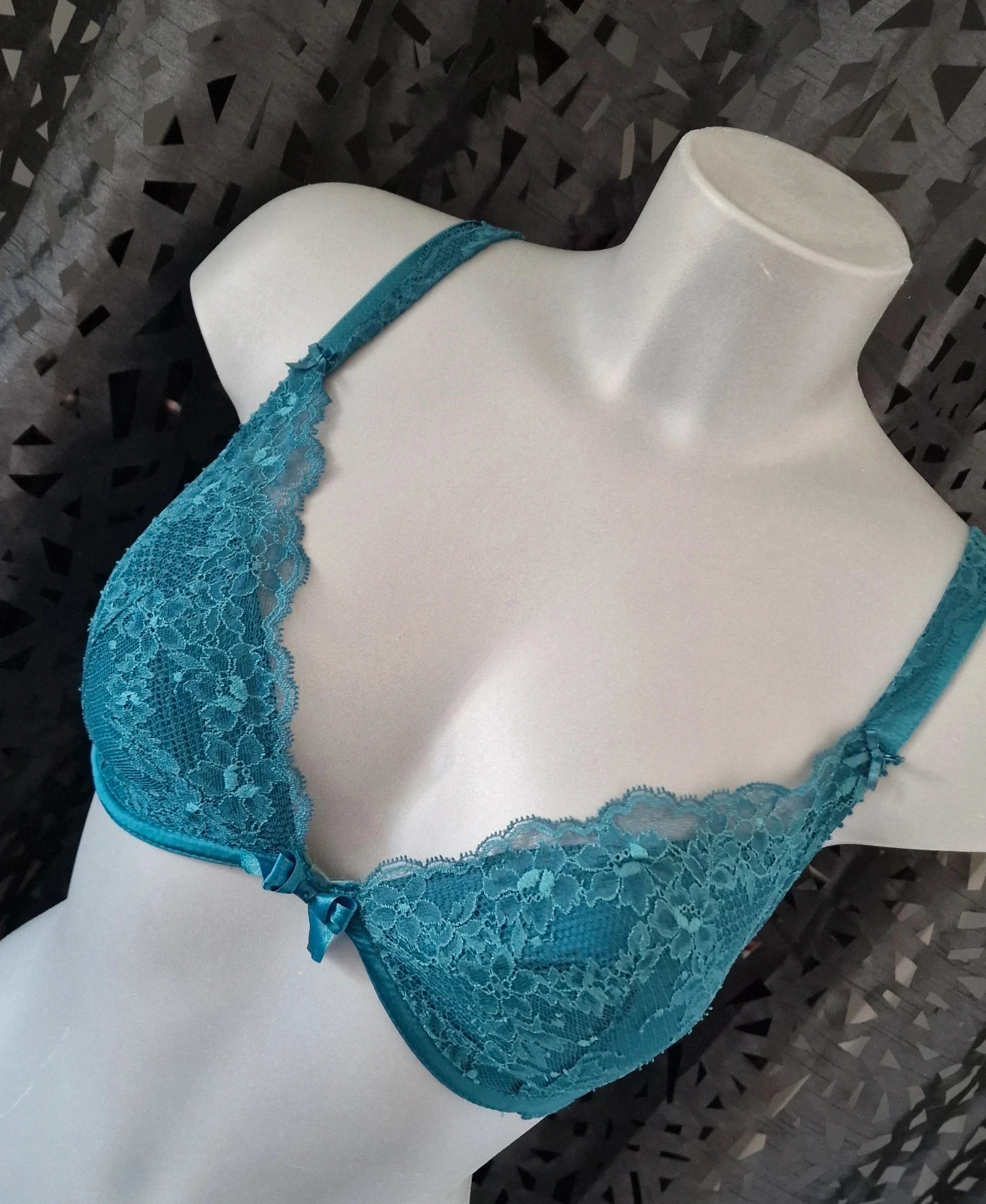 Bra Darjeeling 85E (70E) emerald green – Like new condition – photo 3
